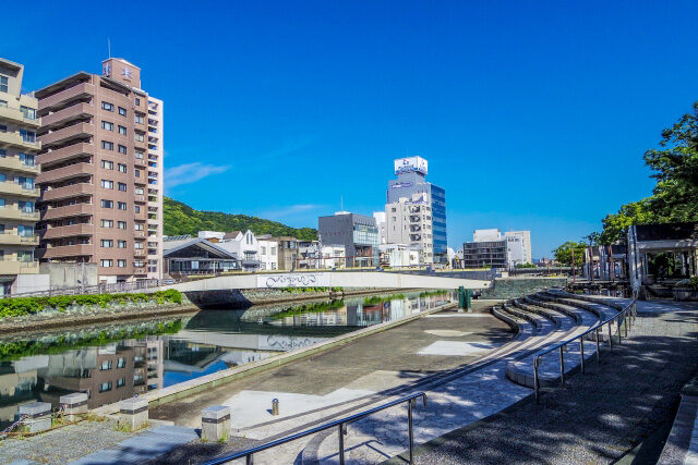 新町川・阿波製紙水際公園（徳島市）